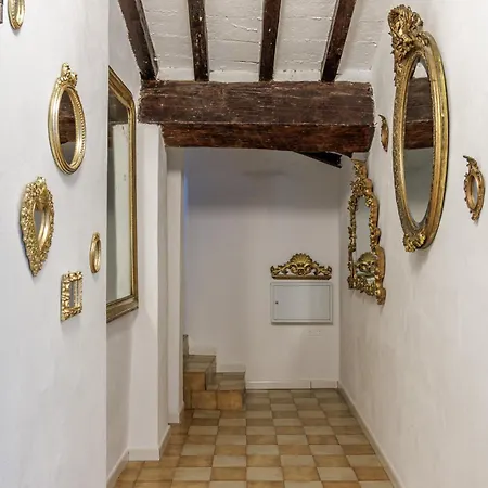 Casa Degli Adelardi - Rooftop View & Historic Charm Διαμέρισμα